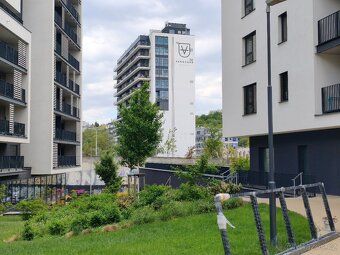 Menší uzavřená nebytová jednotka o rozměrech 7m2 v Rezidenci