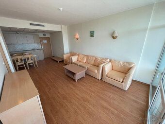 Relax Properties vám nabízí k prodeji prostorný apartmán 2+k