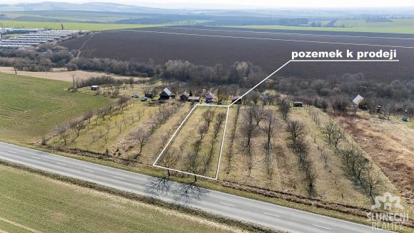 Naše realitní kancelář vám nabízí k prodeji pozemek v Kunovi