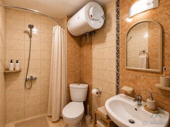 Relax Properties nabízí k prodeji prostorný a plně zařízený 