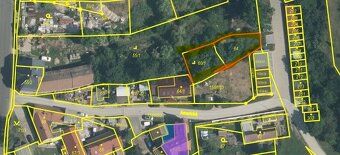 Nabizim stavebni parcelu v obci Staňkovice u Žatce. Klidne m