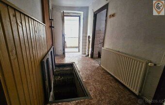 Nabízíme k prodeji rodinný dům, v okrajové části obce Běšiny