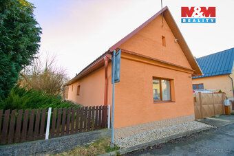 Nabízíme k prodeji rodinný dům v obci Kelč o dispozici 2+1 p