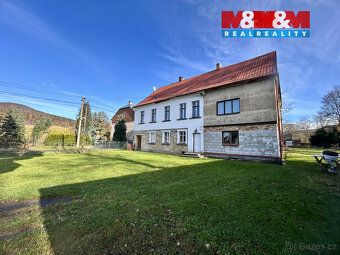 Nabízíme ke koupi byt 2+1 v původním stavu, situovaný v klid
