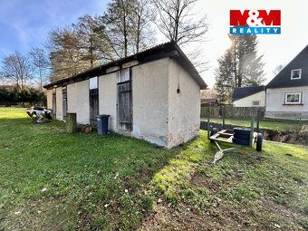 Nabízíme ke koupi byt 2+1 v původním stavu, situovaný v klid