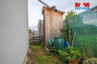 Nabízíme k prodeji zateplenou chatu v obci Křenovice v okres