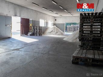 Na okraji města Terezín nabízíme k pronájmu, popř i k prodej