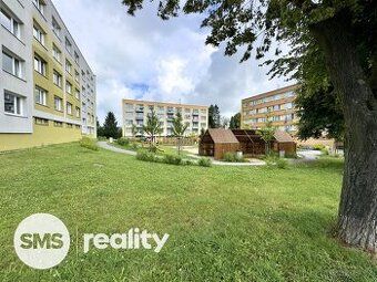 Nabízíme k prodeji historický byt v centru obce Nová Bystřic