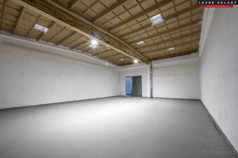 Nabízíme k pronájmu skladovou plochu o rozloze 180 m2 v Klad