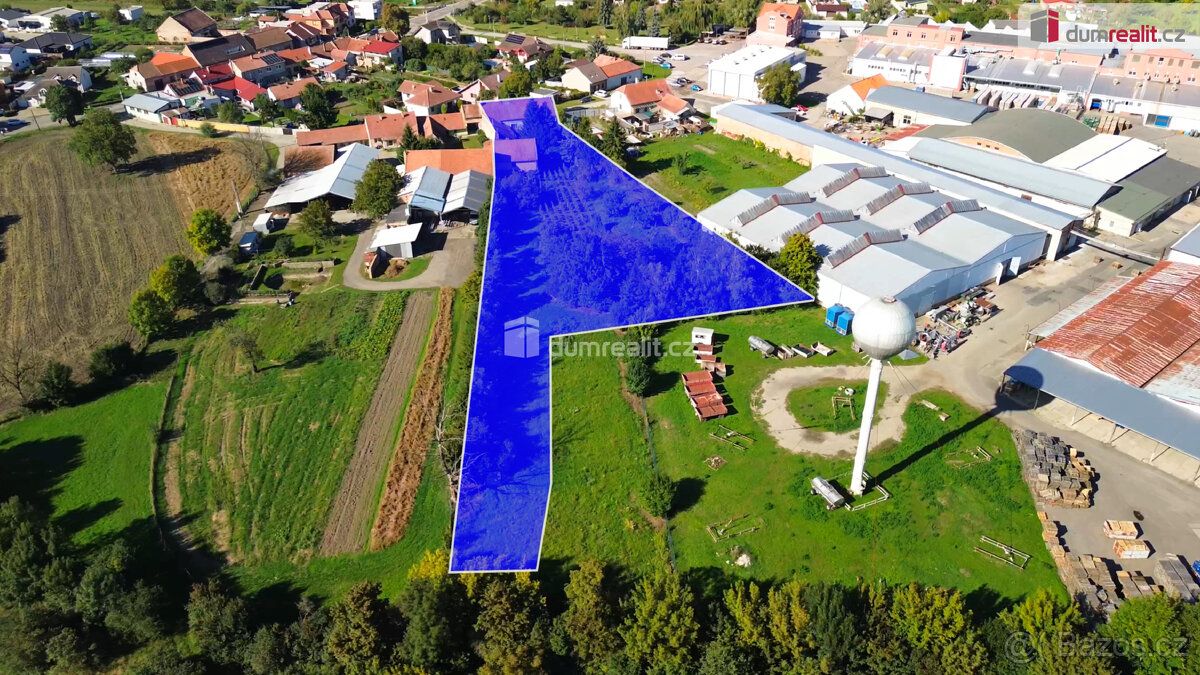 (včetně právního servisu, advokátní úschovy), Dumrealit.cz V