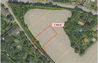 Prodej stavebního pozemku 1 400 m² určeného k výstavbě – Spy