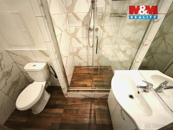 Nabízíme k prodeji útulný byt 1+kk s lodžií v osobním vlastn