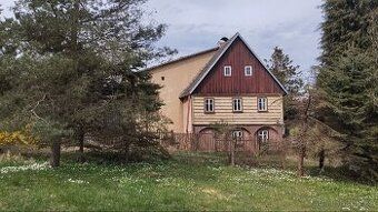 Prodám chalupu na okraji České Kamenice na celkovém udržovan