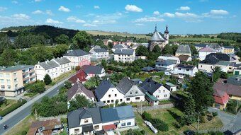 Nabízíme k prodeji cihlový rodinný dům, který je v současnos