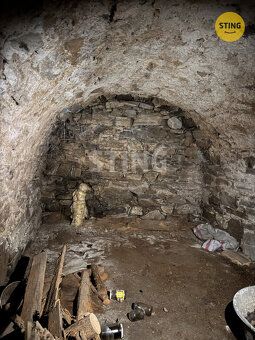 Nabízíme k prodeji dům v klidné a malebné obci Petrov, která