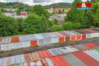 Nabízíme k prodeji garáž na vlastním pozemku o výměře 20 m² 