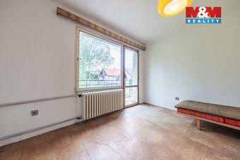 Prodej samostatného cihlového rodinného domu v klidné části 