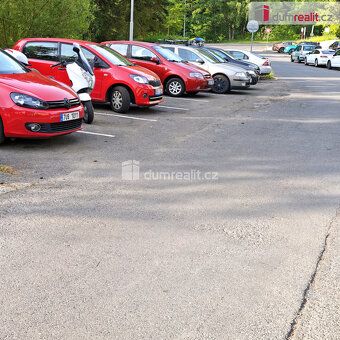 , Dumrealit.cz Vám zprostředkuje prodej bytové jednotky o di
