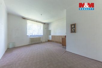 Exkluzivně prodáváme patrový rodinný dům v Sadské, okres Nym