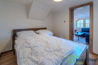 Ev.č. 01035 Prodej luxusně zrekonstruované chaty 5+1 v Ostra