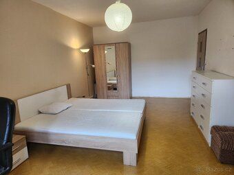 Nabízíme k prodeji prostorný byt 2+1 s lodžií o výměře 66 m2
