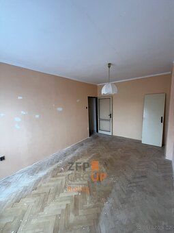 Ev.č. 00650 Prodej bytu 2+1 s dvěma sklepy v Okříškách – skv