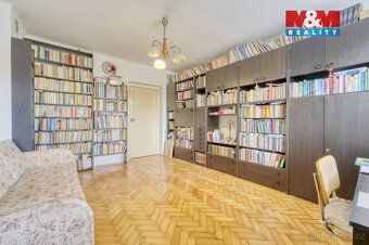 Nadstandardně prostorný a světlý rodinný dům se nachází v kl