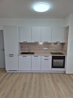 Nový byt 1+kk se zahradou 47,6 m² – Rezidence Hvízdalka, Dob