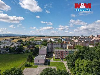 Nabízíme k prodeji družstevní byt 3+1 s lodžií v žádané a kl