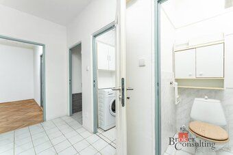 Pronájem bytu 2+1 s lodžií, Praha 10 – Záběhlice, ul. Želive