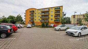 Zprostředkujeme Vám byt o dispozici 2+kk a rozloze 45 m², kt