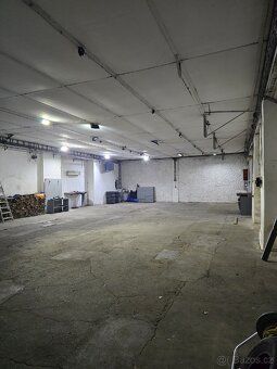 Pronájmu nebytové prostory,cca 200 M2;kancelář,WC,šatna,sprc