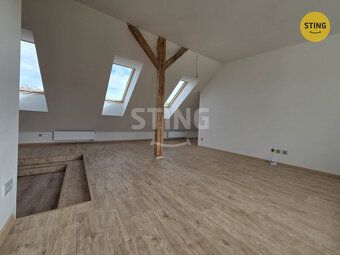 Nabízíme dlouhodobý pronájem bytové jednotky o dispozici 2+1