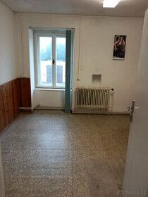 Nabízím k pronájmu nebytové (kancelářské) prostory o výměře 