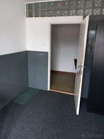 Nabízím k pronájmu nebytové (kancelářské) prostory o výměře 