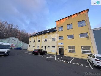 +popl. 2000, , Reality 11 Vám zprostředkují Nabízíme k proná