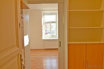 Pronájem 2+kk, 60m2 (ul. Horská), Jablonec - centrum
---
PRO
