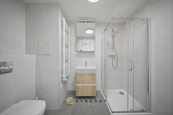 Ev.č. 00082 PRONÁJEM BYT 1+KK (30 m²) S TERASOU - MOŽNOST GA