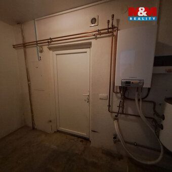 Nabízíme dům, stavbu v centru obce Břidličná, na ulici Brunt