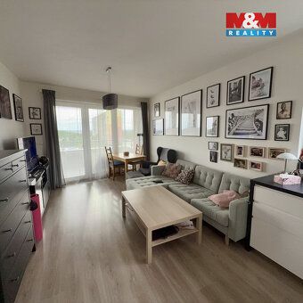 Nabízíme k pronájmu moderní byt 3+kk, 68 m2 s terasou 15 m2,