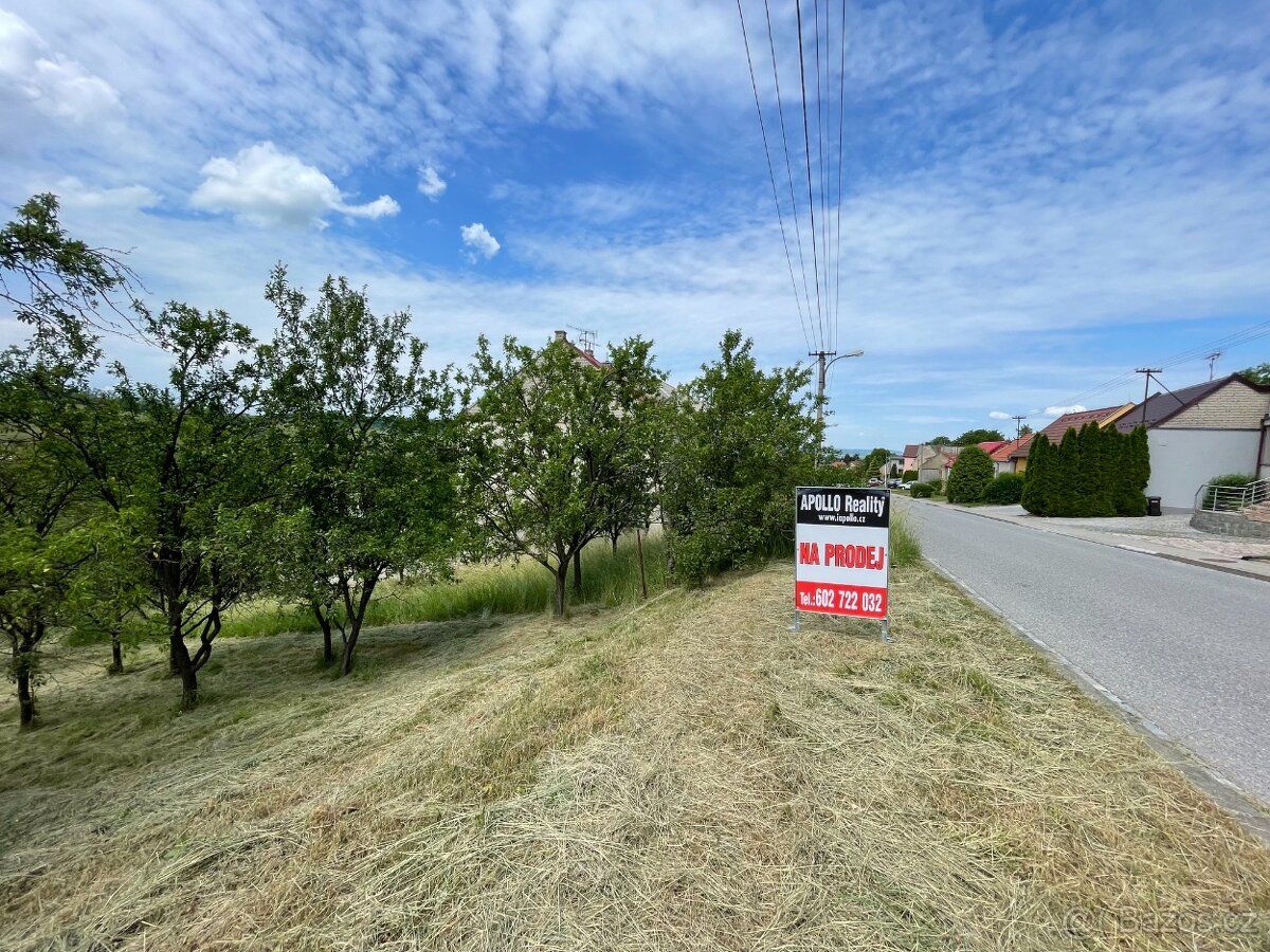 Prodej pozemku v obci Korytná o rozloze 629 m2. Obec Korytná