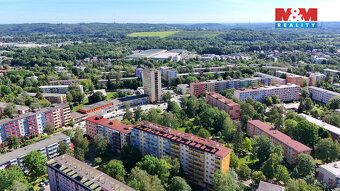 Nabízím k prodeji družstevní byt o dispozici 3+1 a podlahové