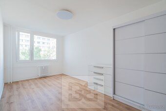 Ev.č. N09350 K nastěhování od 1.7.2026.
Nabízíme k pronájmu 