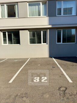 Ev.č. N09350 K nastěhování od 1.7.2026.
Nabízíme k pronájmu 