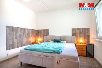 Nabízíme k prodeji prostorný byt o dispozici 3+1 v žádané lo