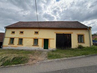 Prodám rodinný dům ve Vyškově- Dědicích, k demolici či celko