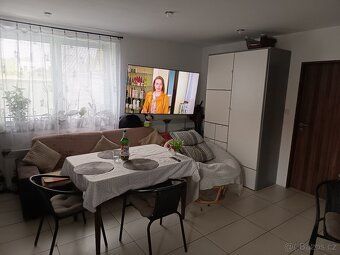 Nabízím k prodeji velký rodinný dům ve Strašíně, který spadá