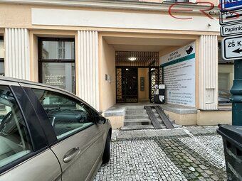 Ev.č. 00702 Hledáte místo, kde budete vidět, ale nechcete sk