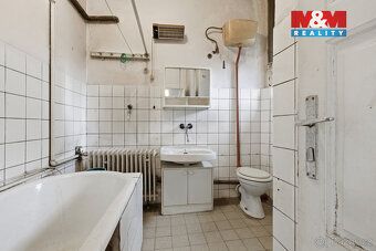 Tento byt je před celkovou rekonstrukcí a nachází se v malé 
