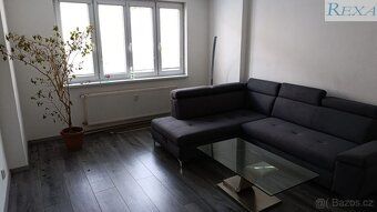 Pronájem prostorného světlého bytu 3KK + balkon + sklep, Brn